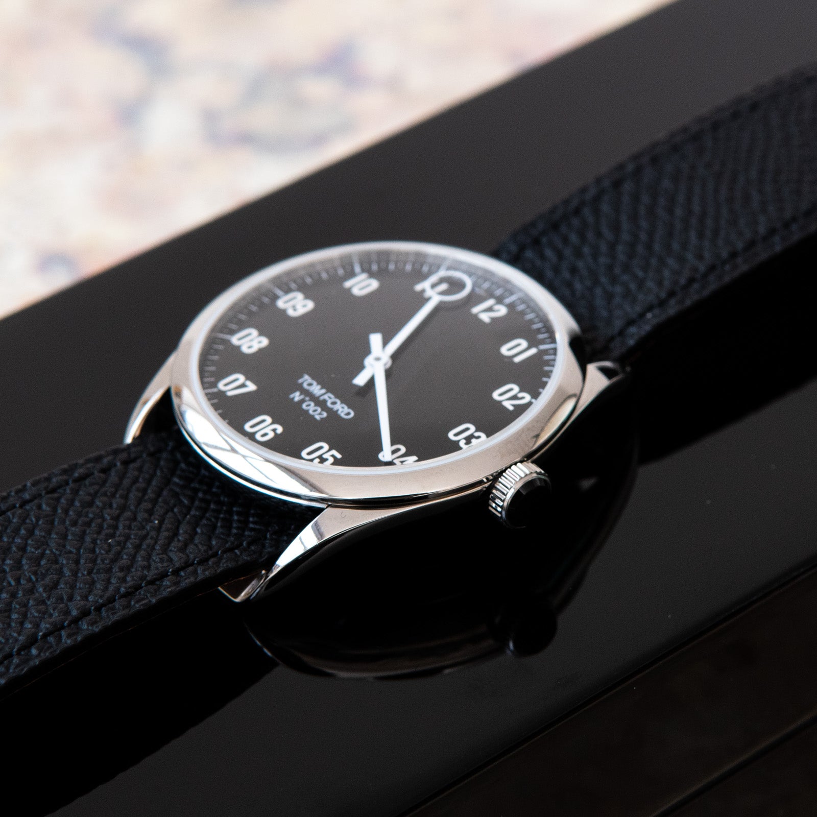 Tom Ford Black 002 Watch Unisex - EVEYSPRELOVED
