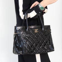  Chanel Portobello Black Glazed Leather Handbag