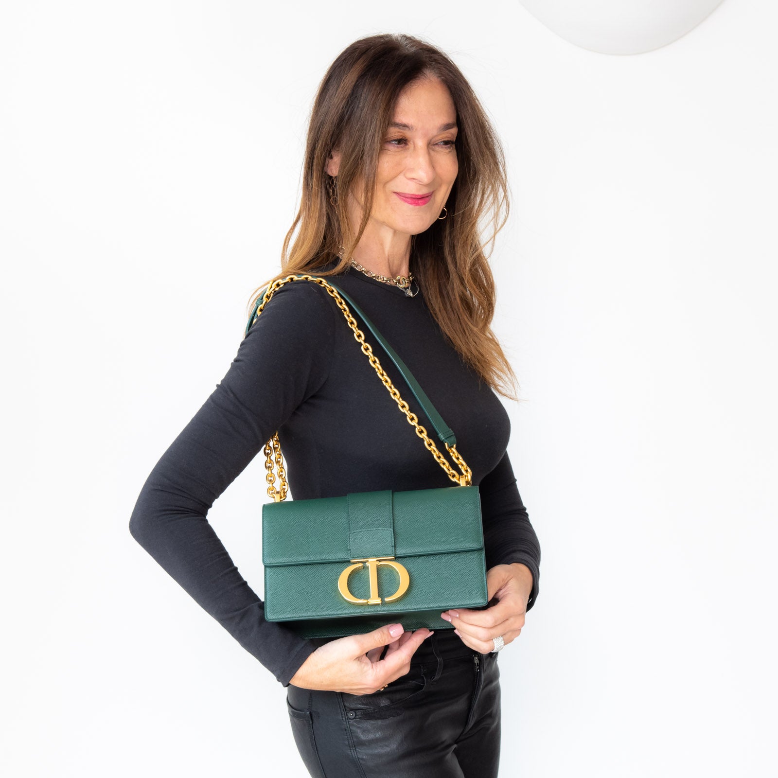 30 montaigne leather handbag Dior Green in Leather - 35875166